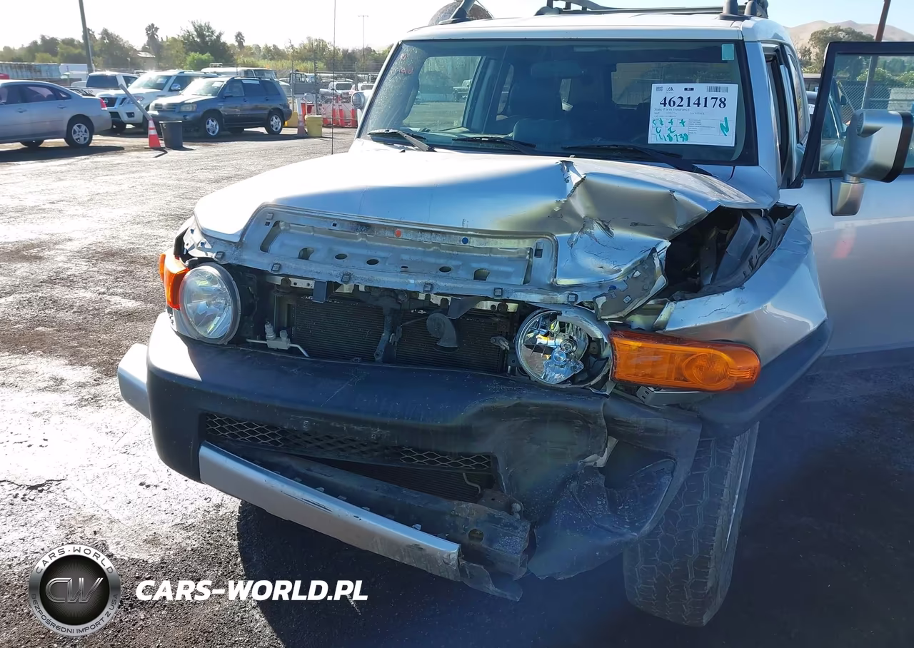2007 Toyota Fj Cruiser VIN:JTEBU11F570029439 - 6