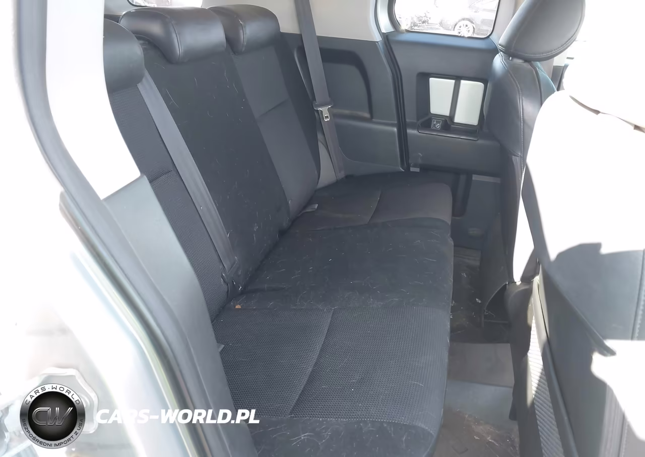 2007 Toyota Fj Cruiser VIN:JTEBU11F570029439 - 8