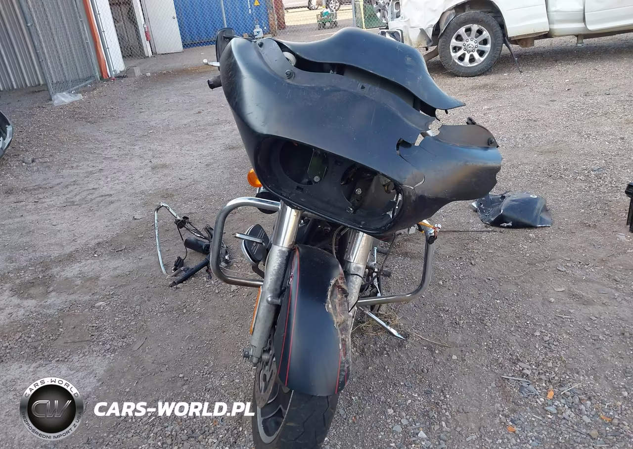 2012 Harley-Davidson Fltrx Road Glide Custom VIN:1HD1KHM16CB686424 - 5