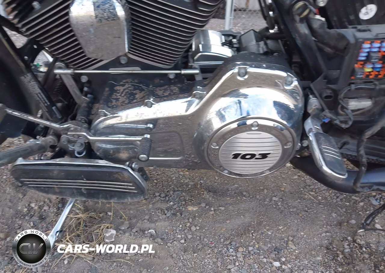 2012 Harley-Davidson Fltrx Road Glide Custom VIN:1HD1KHM16CB686424 - 9