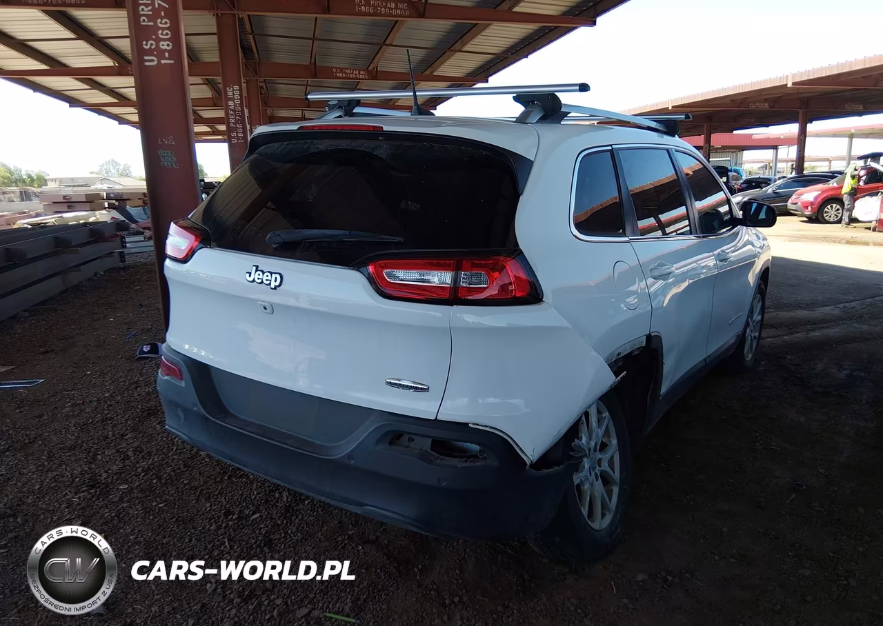 2017 Jeep Cherokee Latitude Fwd VIN:1C4PJLCB9HW667474 - 4