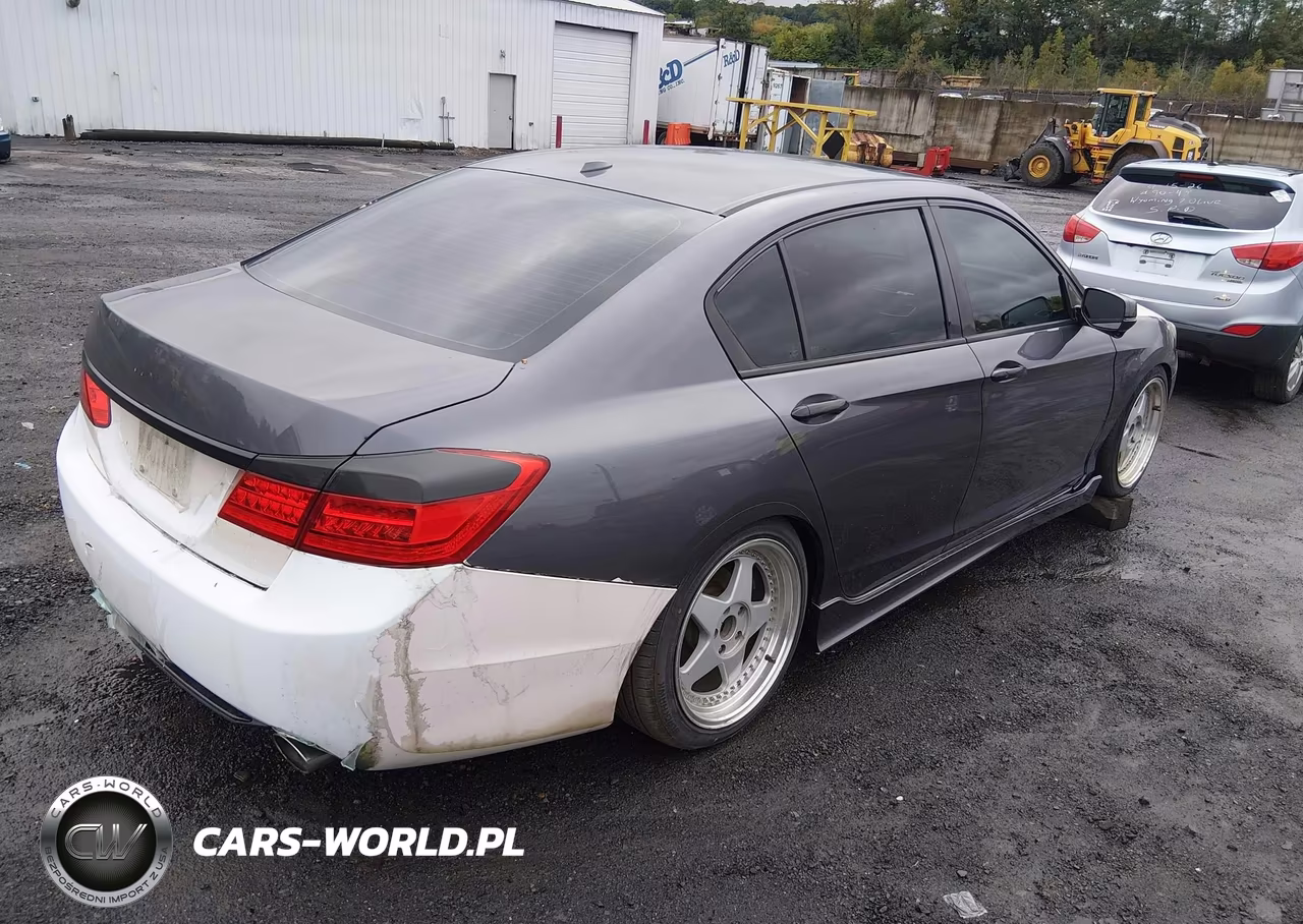 2015 Honda Accord Ex-L V-6 VIN:1HGCR3F80FA028550 - 4