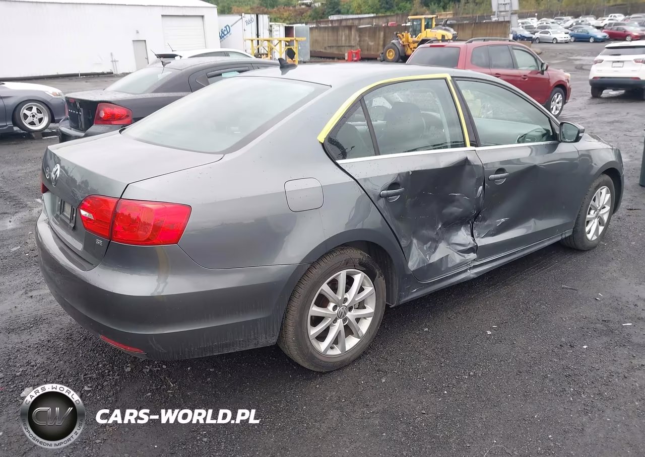 2014 Volkswagen Jetta 1.8T Se VIN:3VWD07AJ6EM304615 - 4