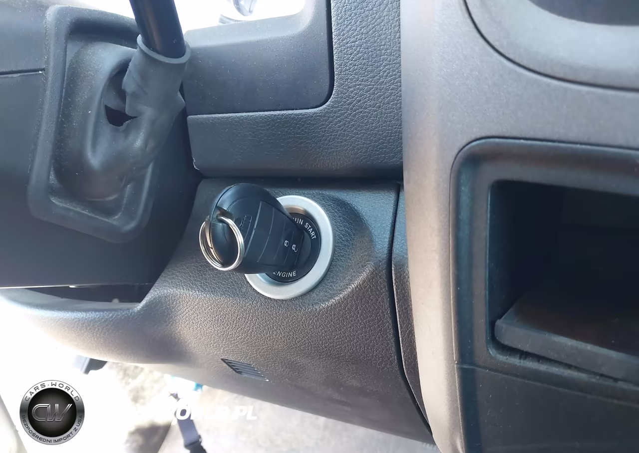 2017 Ram 2500 Tradesman 4X4 8' Box VIN:3C6UR5HL1HG771326 - 11
