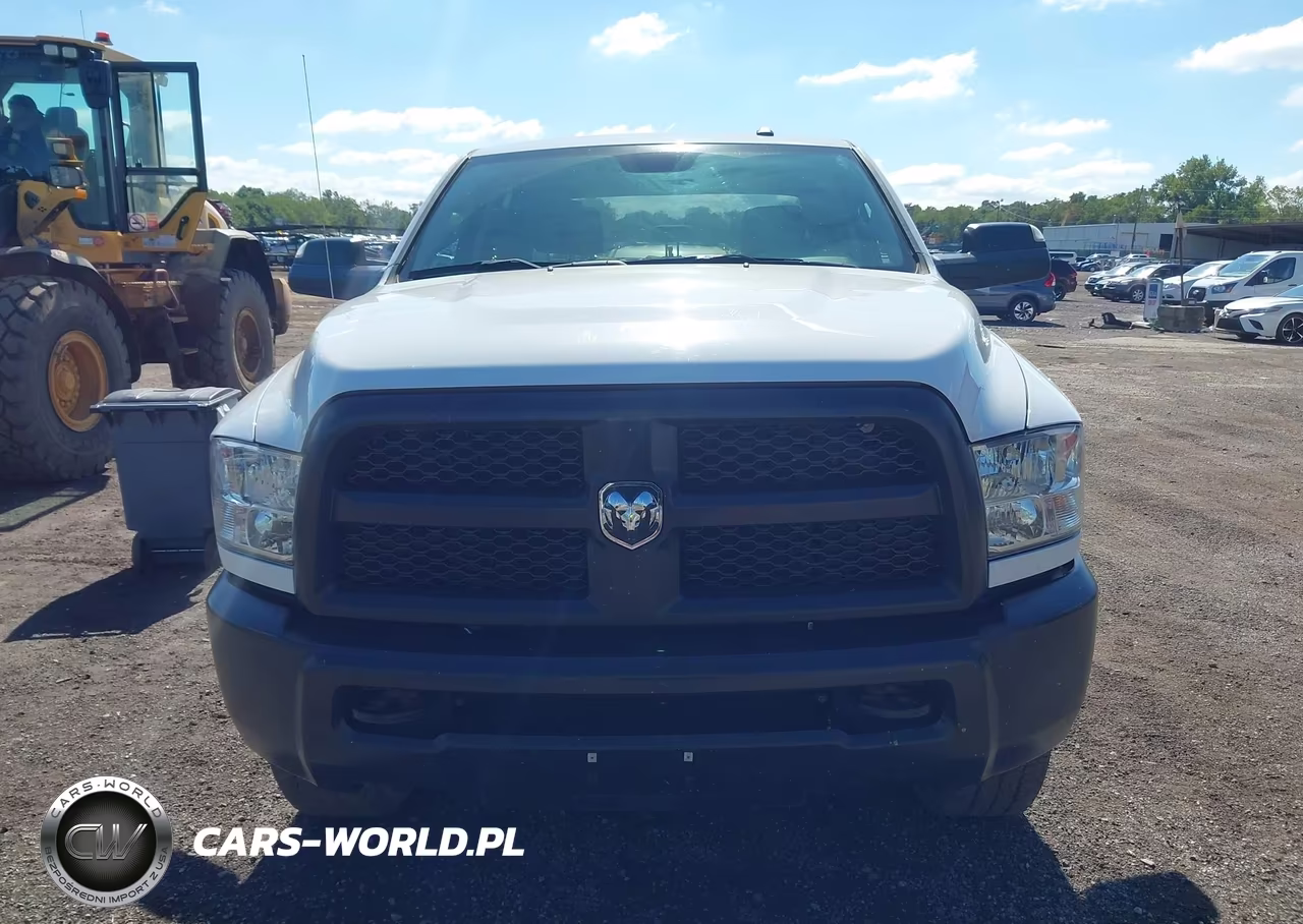 2017 Ram 2500 Tradesman 4X4 8' Box VIN:3C6UR5HL1HG771326 - 12