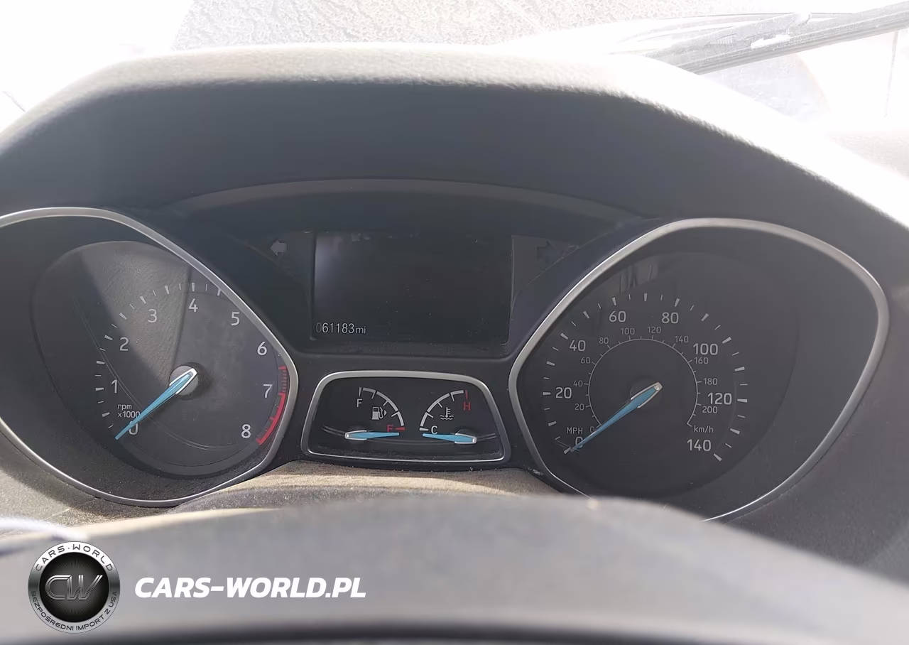 2017 Ford Focus Se VIN:1FADP3F28HL347955 - 7