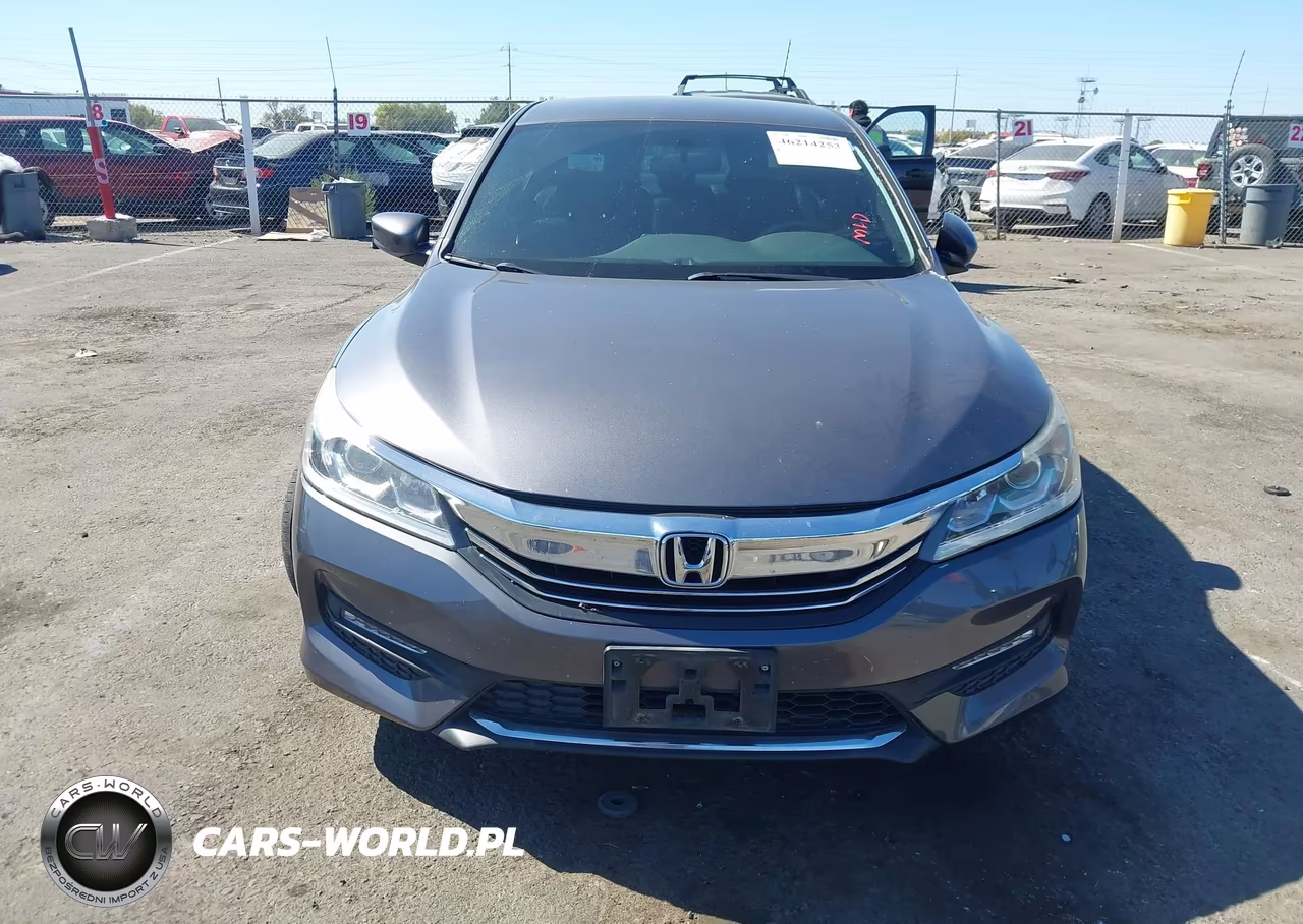 2017 Honda Accord Sport Se VIN:1HGCR2F15HA045151 - 12