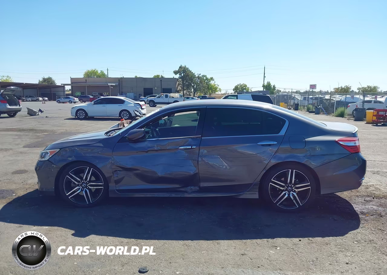 2017 Honda Accord Sport Se VIN:1HGCR2F15HA045151 - 14