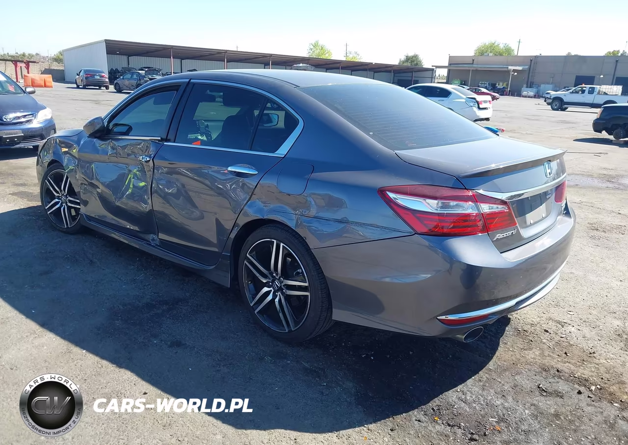 2017 Honda Accord Sport Se VIN:1HGCR2F15HA045151 - 3