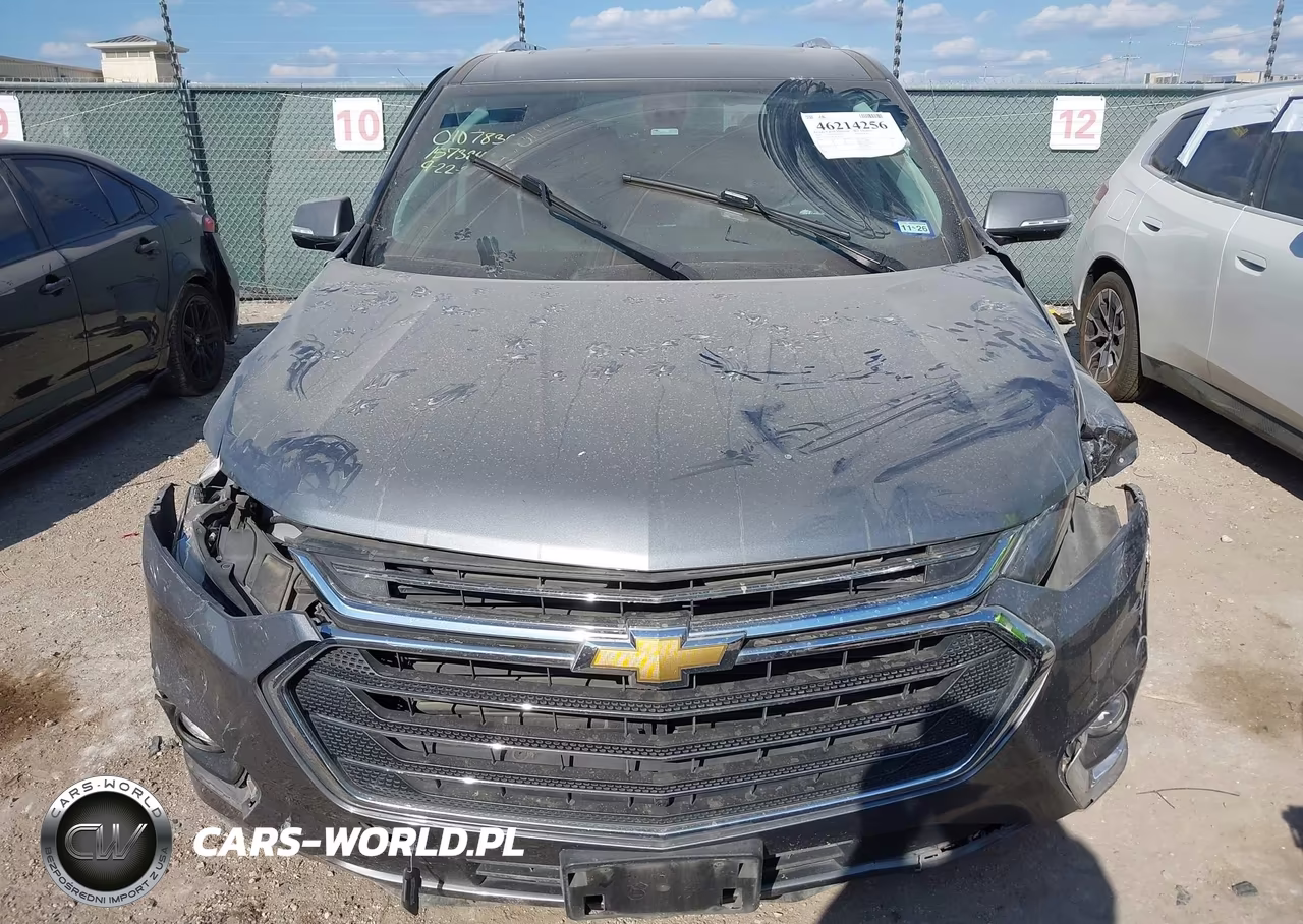2019 Chevrolet Traverse Premier VIN:1GNERKKW1KJ157324 - 13
