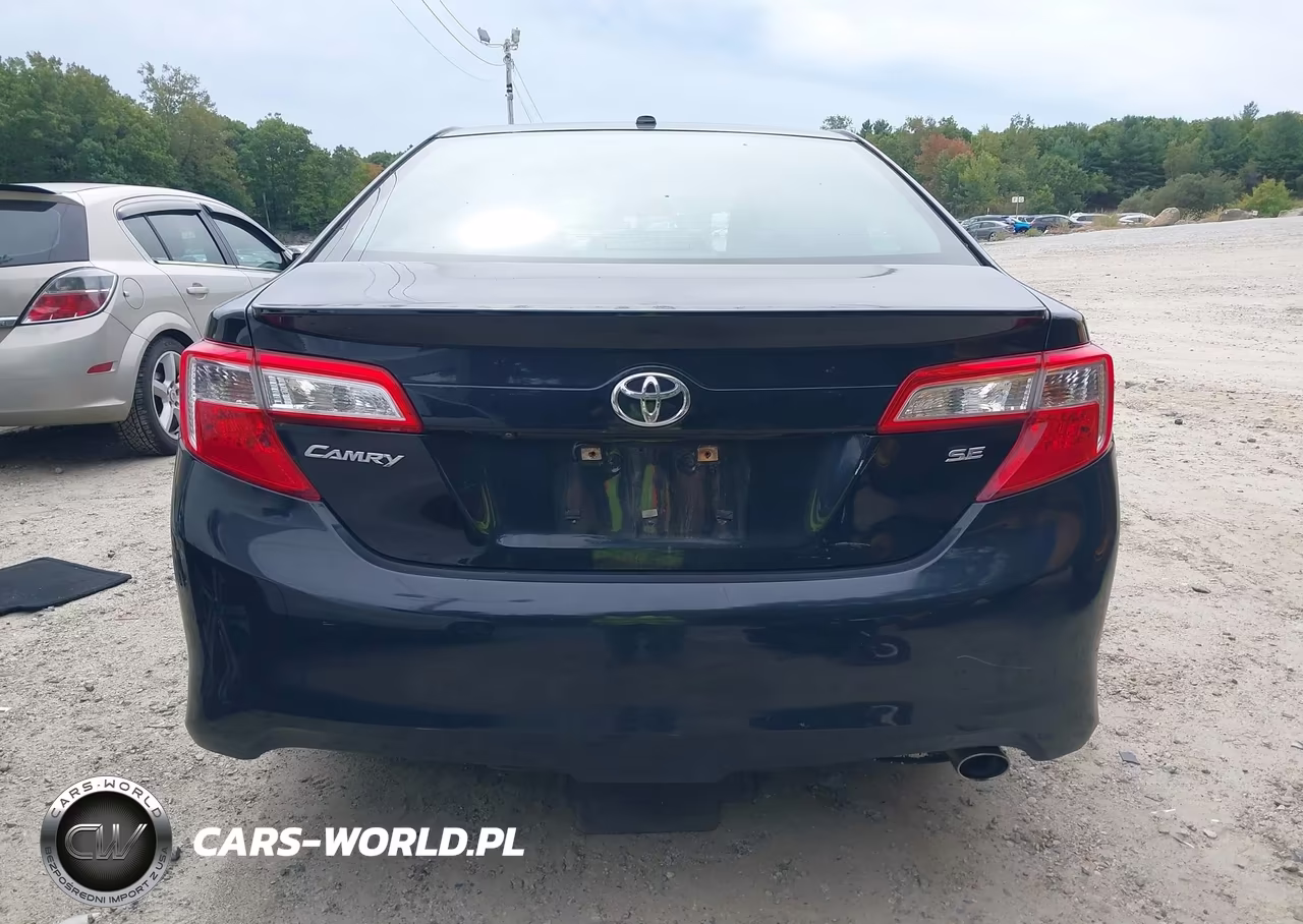 2014 Toyota Camry Se VIN:4T1BF1FK7EU368676 - 16