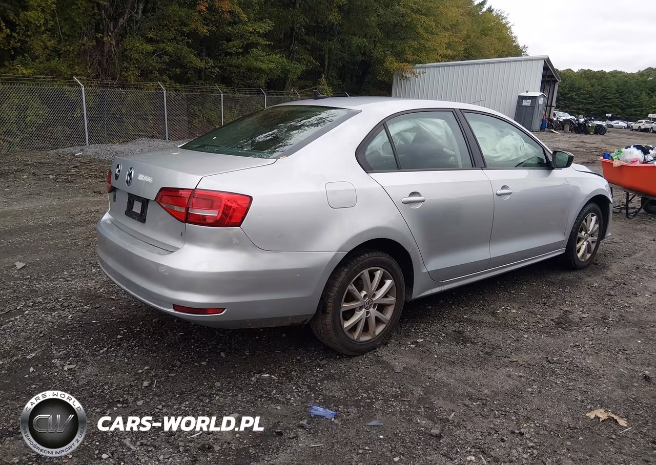 2015 Volkswagen Jetta 1.8T Se VIN:3VWD17AJ6FM295719 - 4