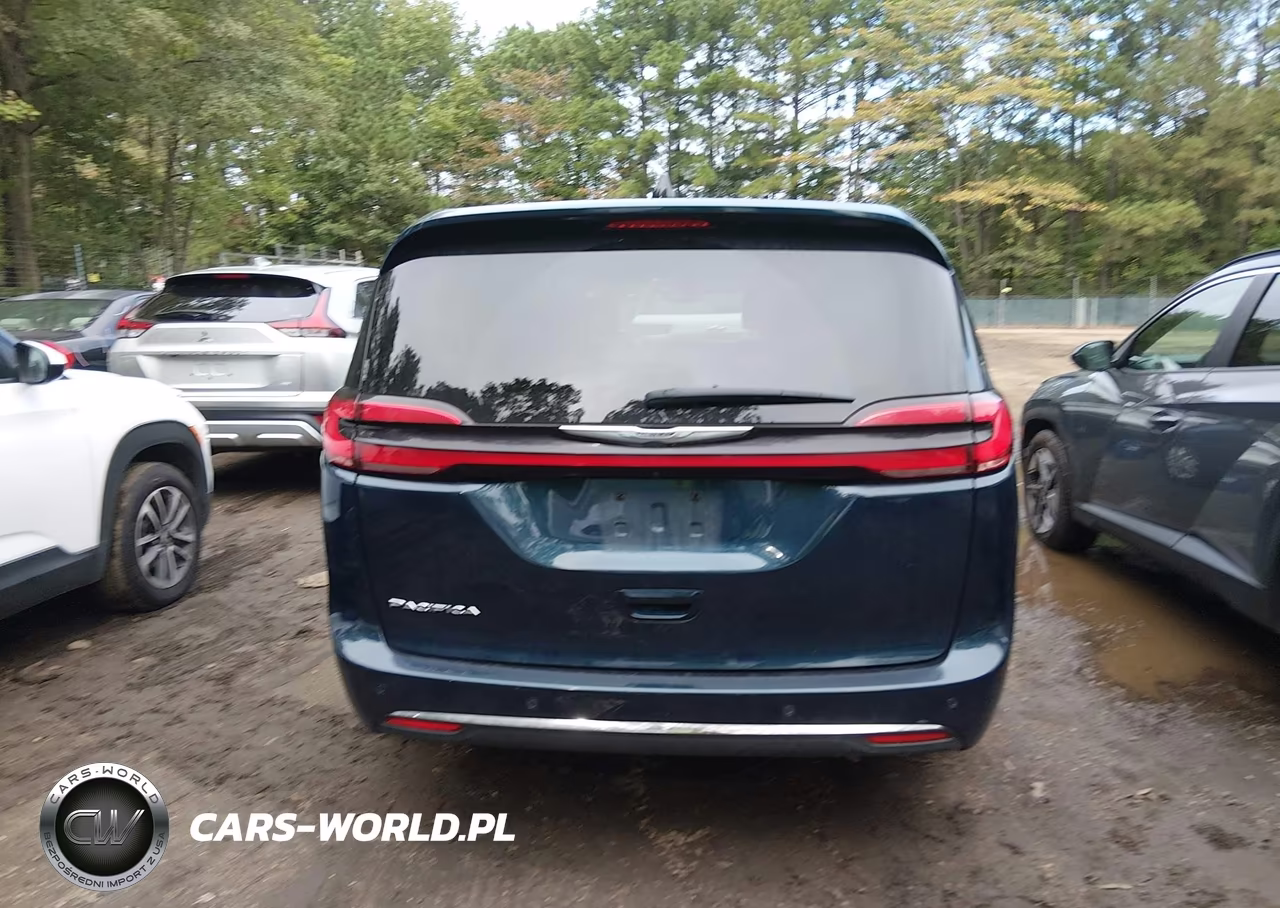2025 Chrysler Pacifica Select VIN:2C4RC1BG2SR562067 - 16