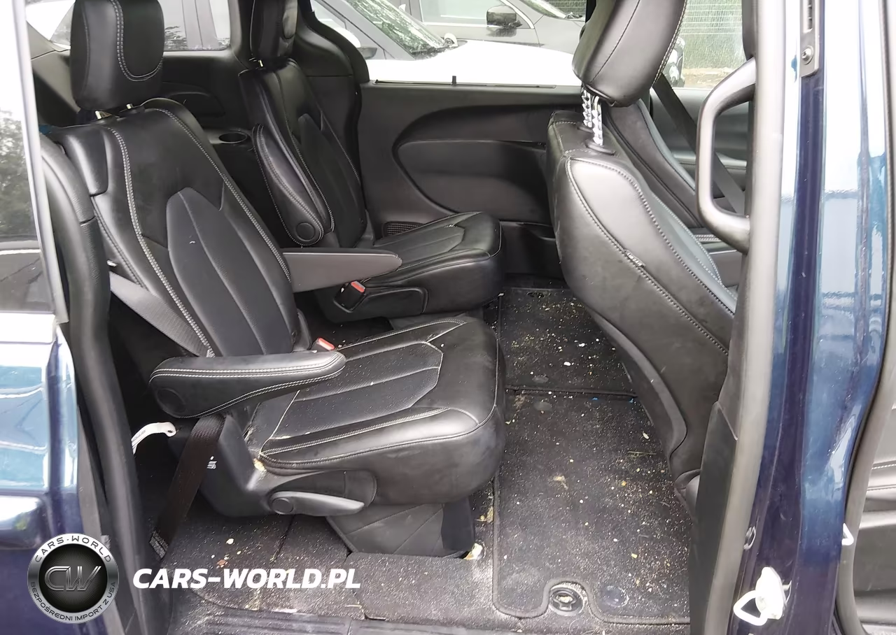 2025 Chrysler Pacifica Select VIN:2C4RC1BG2SR562067 - 8