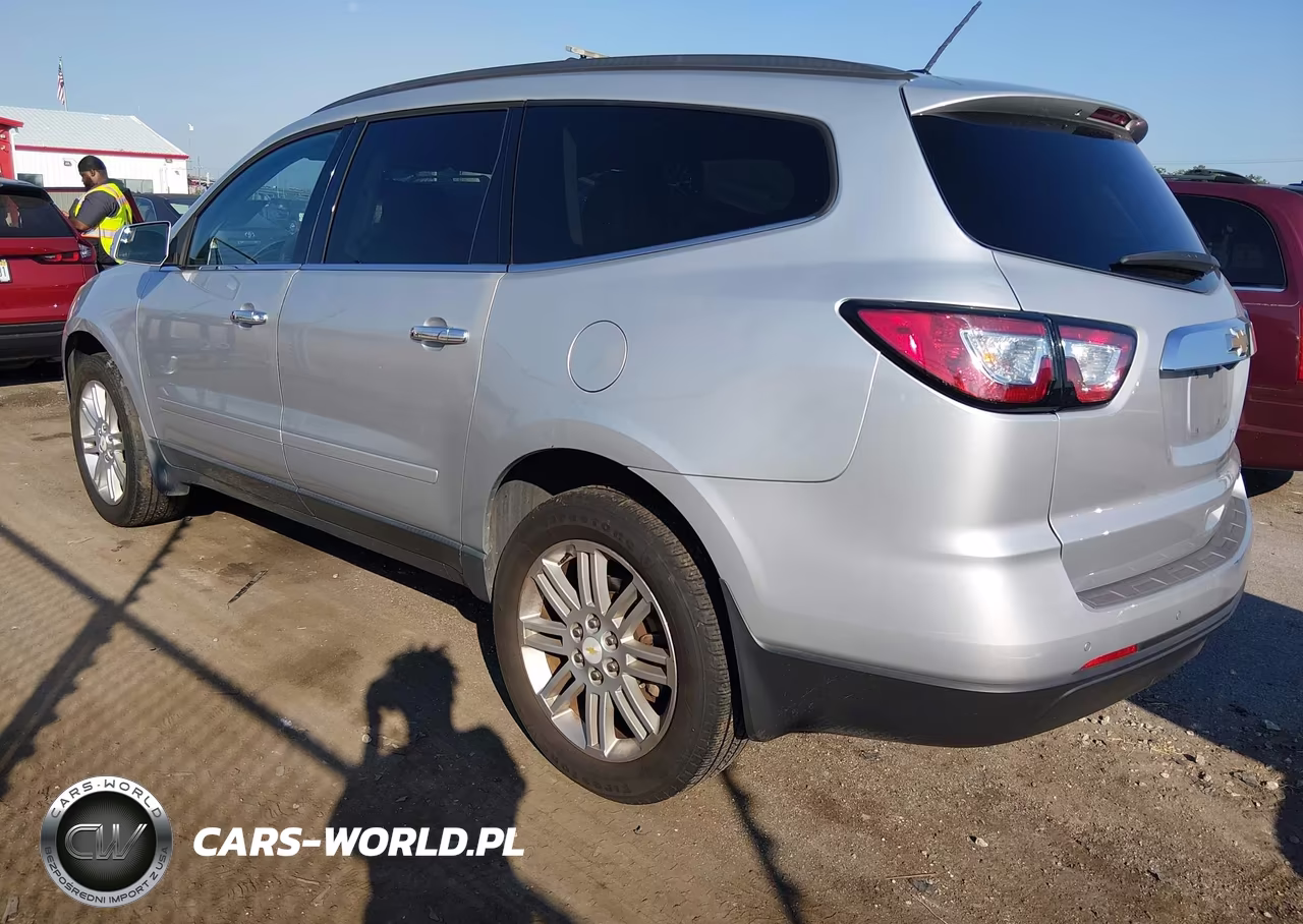 2015 Chevrolet Traverse 1Lt VIN:1GNKRGKDXFJ358031 - 3