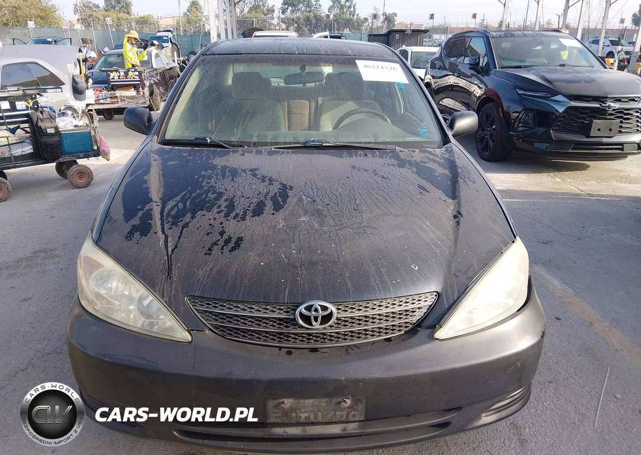 2004 Toyota Camry Le VIN:4T1BE32K44U376284 - 14