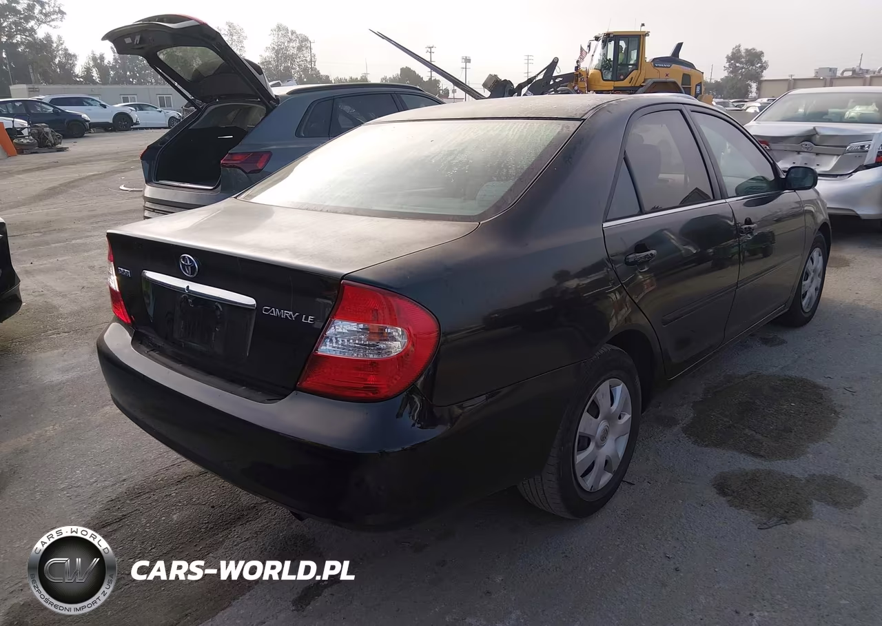 2004 Toyota Camry Le VIN:4T1BE32K44U376284 - 4