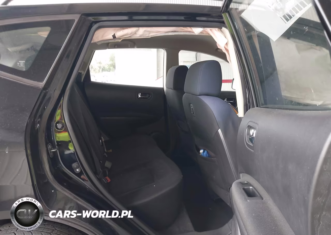 2015 Nissan Rogue Select S VIN:JN8AS5MT4FW655501 - 8