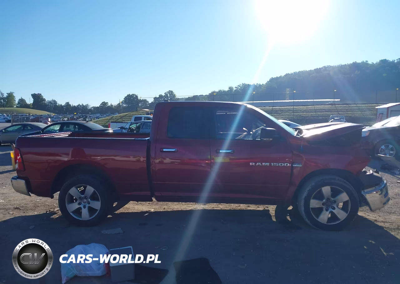 2011 Ram 1500 Big Horn VIN:1D7RB1GTXBS543912 - 13