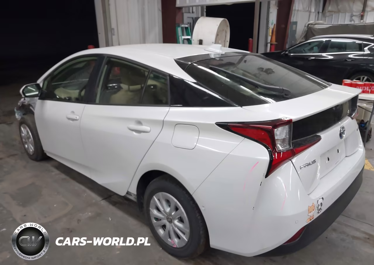 2022 Toyota Prius Le VIN:JTDKAMFU6N3157125 - 3