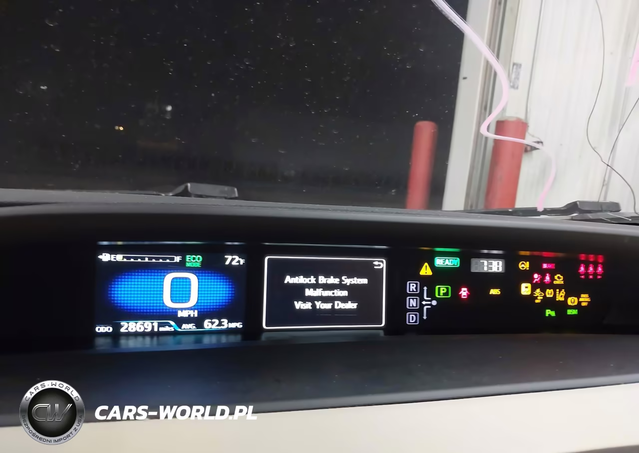 2022 Toyota Prius Le VIN:JTDKAMFU6N3157125 - 7