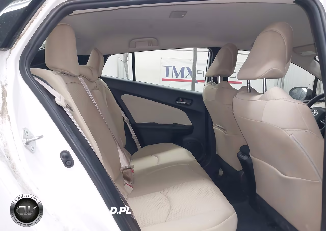 2022 Toyota Prius Le VIN:JTDKAMFU6N3157125 - 8