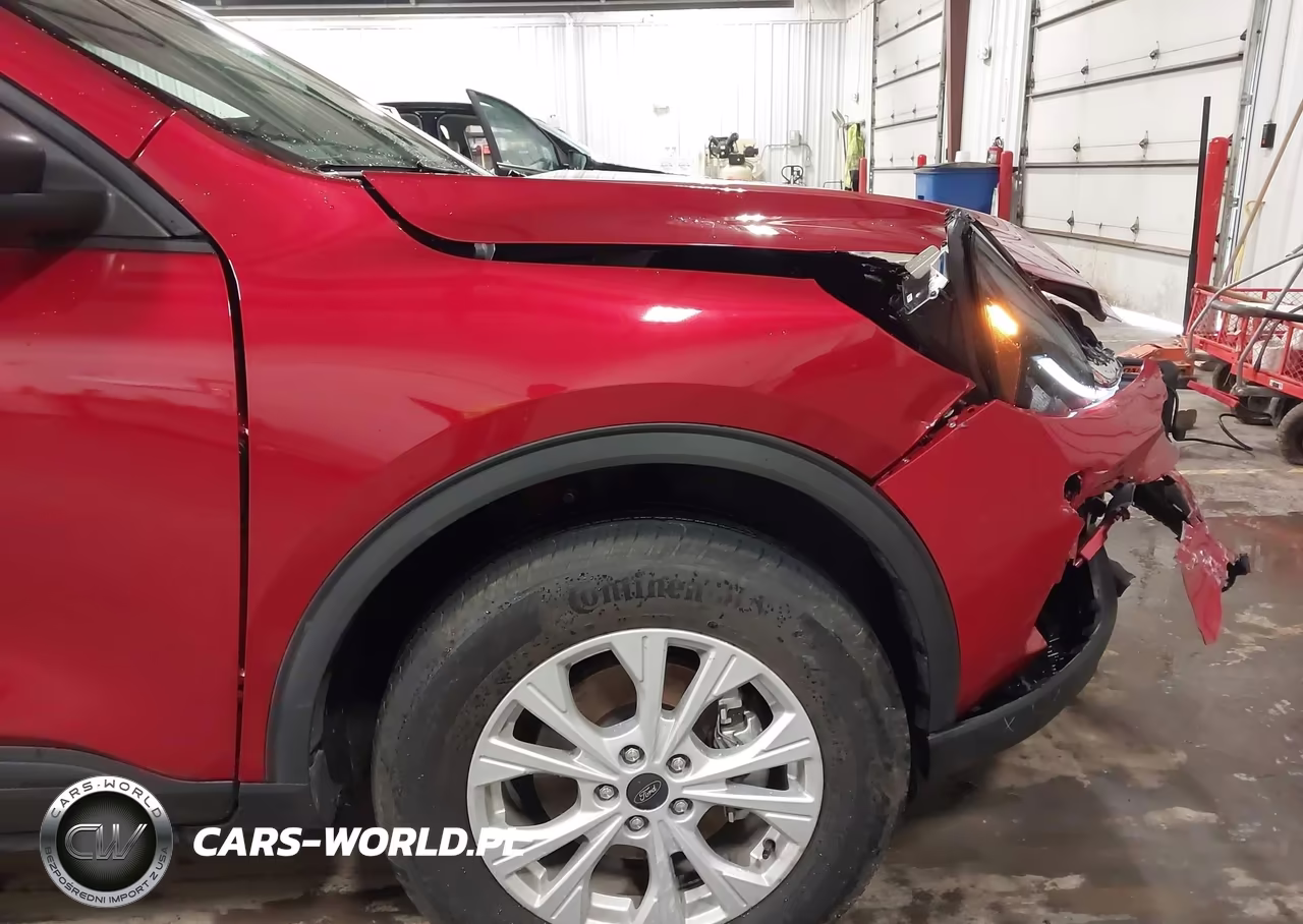 2025 Ford Escape Active VIN:1FMCU9GN8SUB52526 - 19
