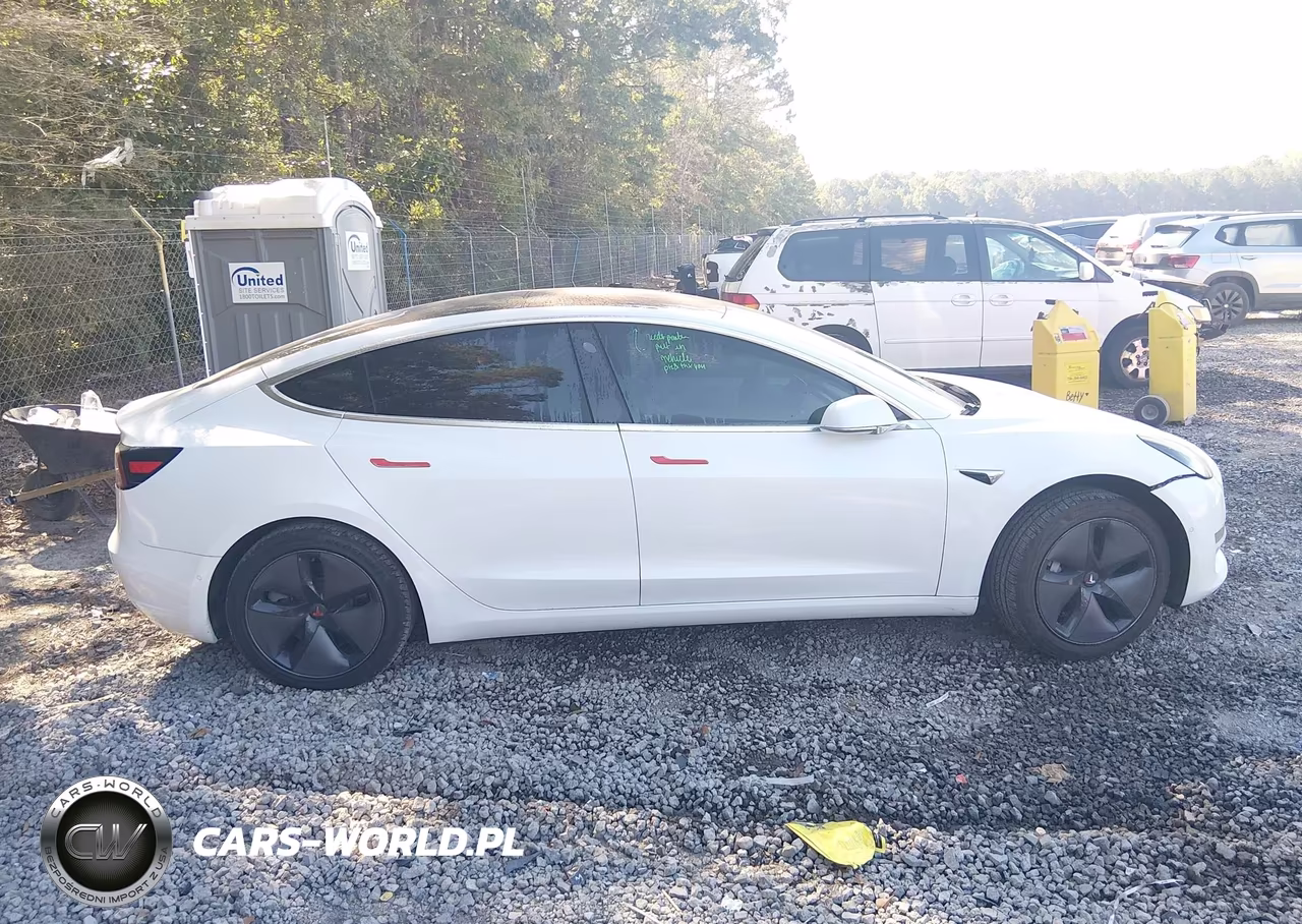2018 Tesla Model 3 Long Range-Mid Range VIN:5YJ3E1EA8JF151564 - 13