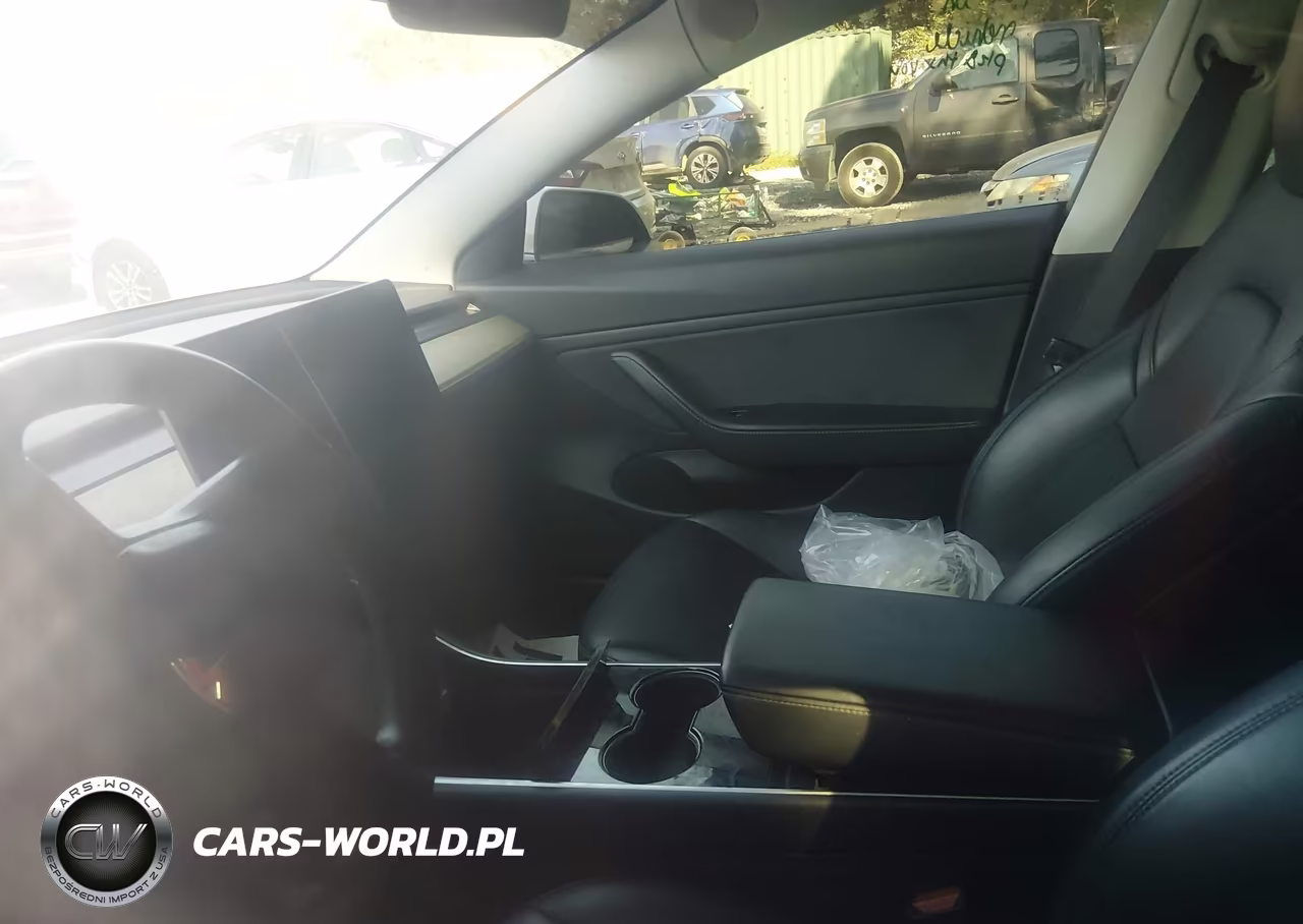 2018 Tesla Model 3 Long Range-Mid Range VIN:5YJ3E1EA8JF151564 - 15