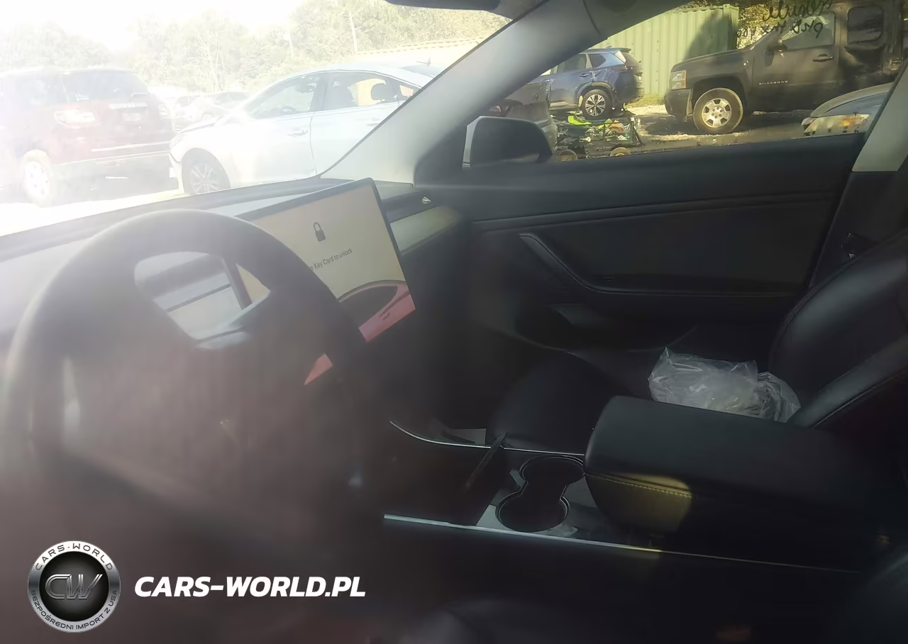 2018 Tesla Model 3 Long Range-Mid Range VIN:5YJ3E1EA8JF151564 - 17