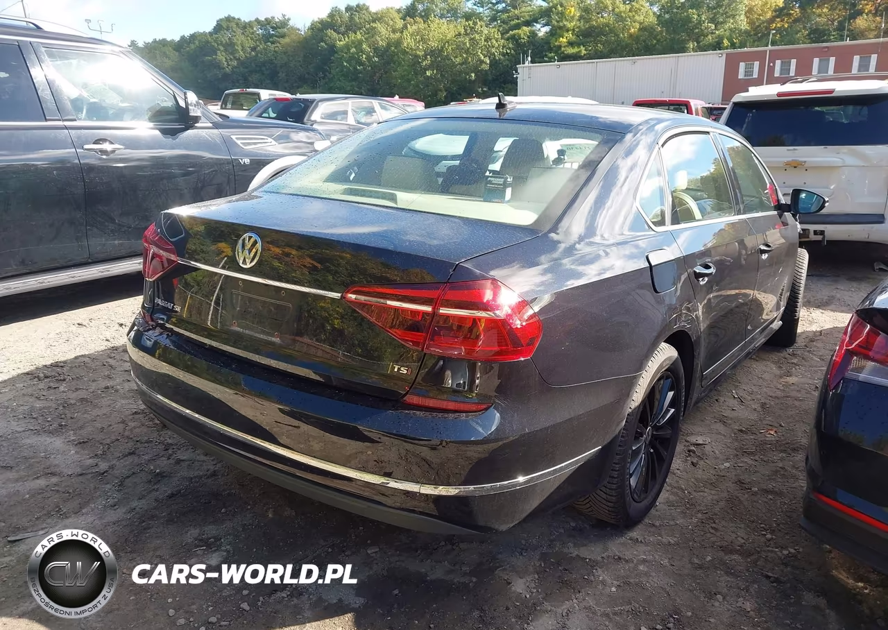 2017 Volkswagen Passat 1.8T Se VIN:1VWBT7A39HC011992 - 4