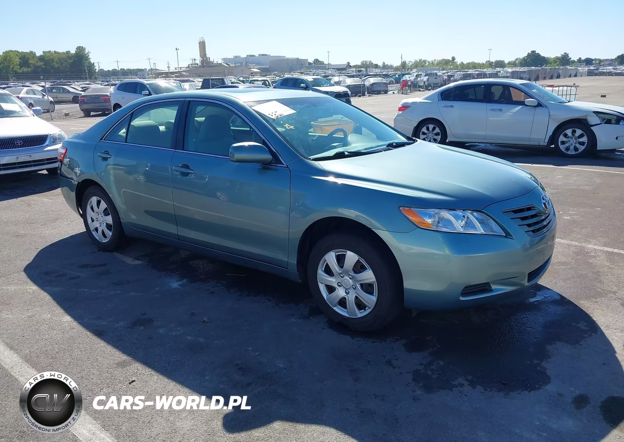 2007 Toyota Camry Le – zdjęcie 1 z 16