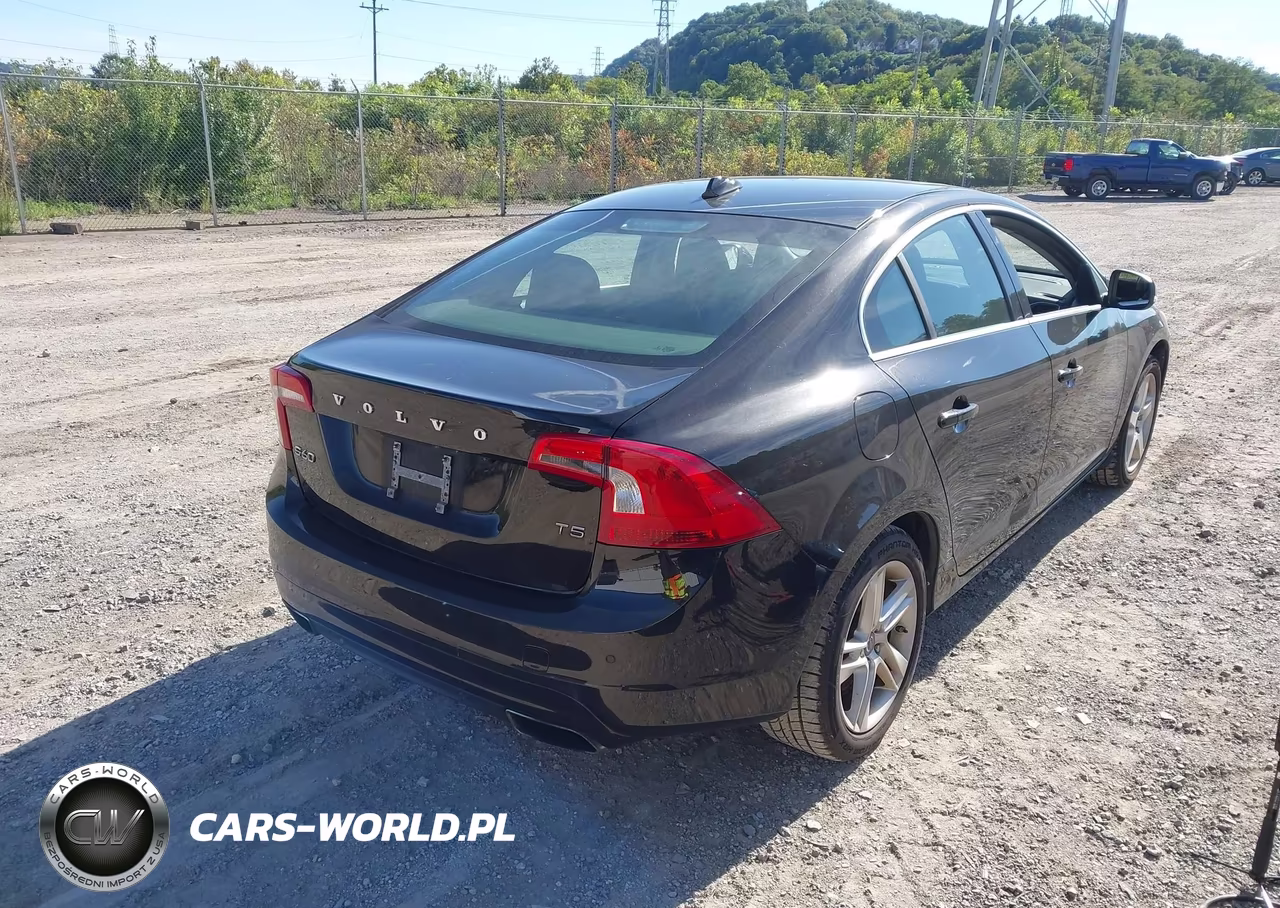 2014 Volvo S60 T5 Platinum VIN:YV1612FS2E1288806 - 4