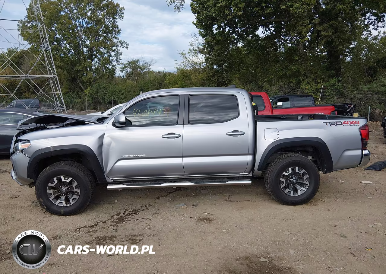 2018 Toyota Tacoma Trd Off Road VIN:5TFCZ5AN9JX131835 - 14