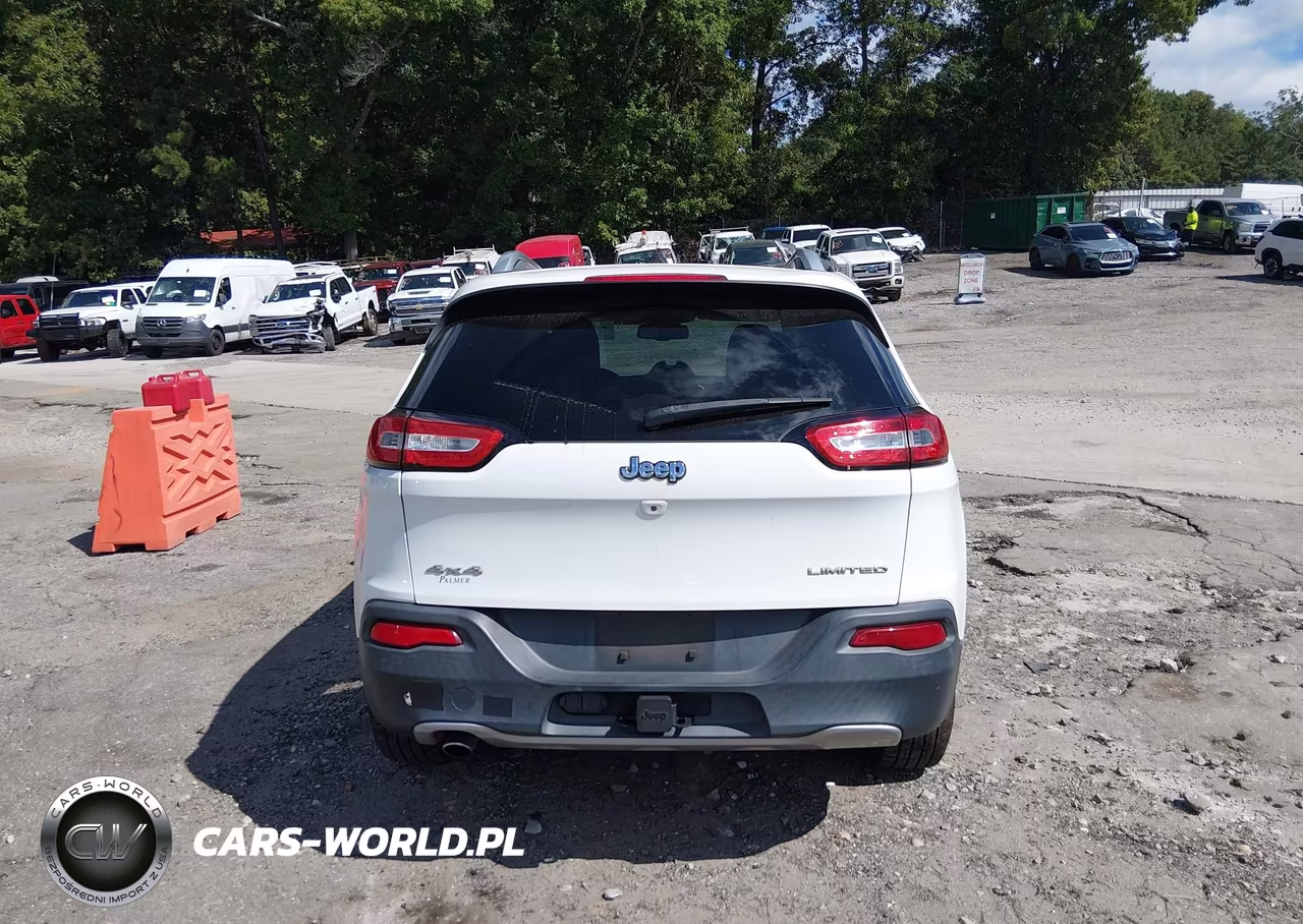 2015 Jeep Cherokee Limited VIN:1C4PJMDB2FW772973 - 16