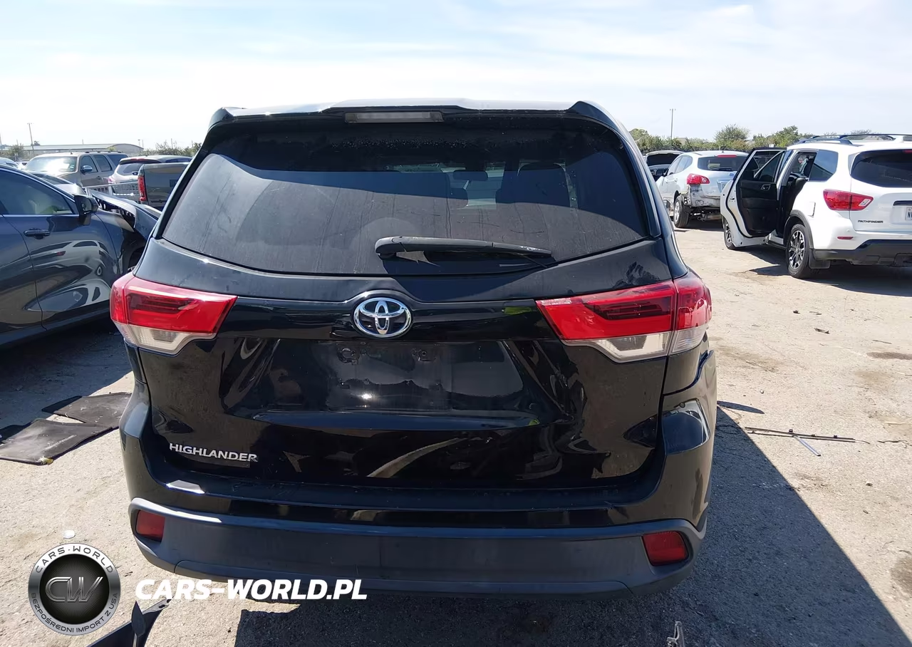 2017 Toyota Highlander Le VIN:5TDZZRFH4HS220961 - 17