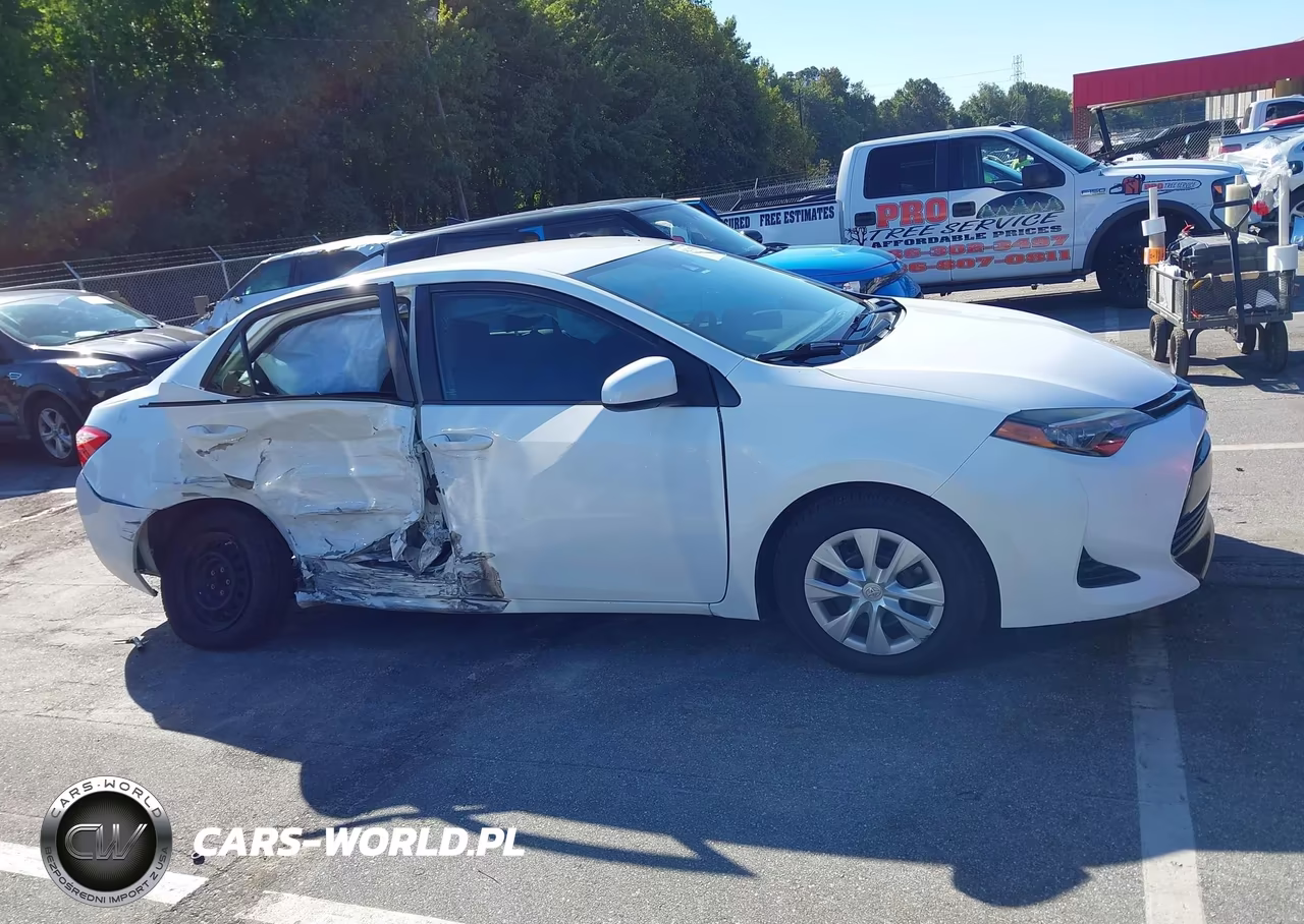 2018 Toyota Corolla L VIN:2T1BURHE2JC968268 - 13