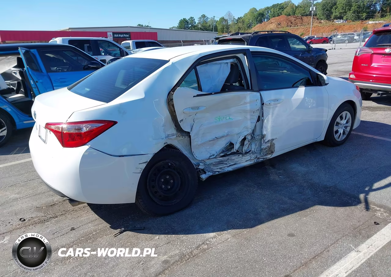 2018 Toyota Corolla L VIN:2T1BURHE2JC968268 - 4