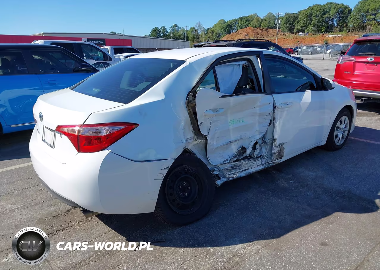 2018 Toyota Corolla L VIN:2T1BURHE2JC968268 - 6