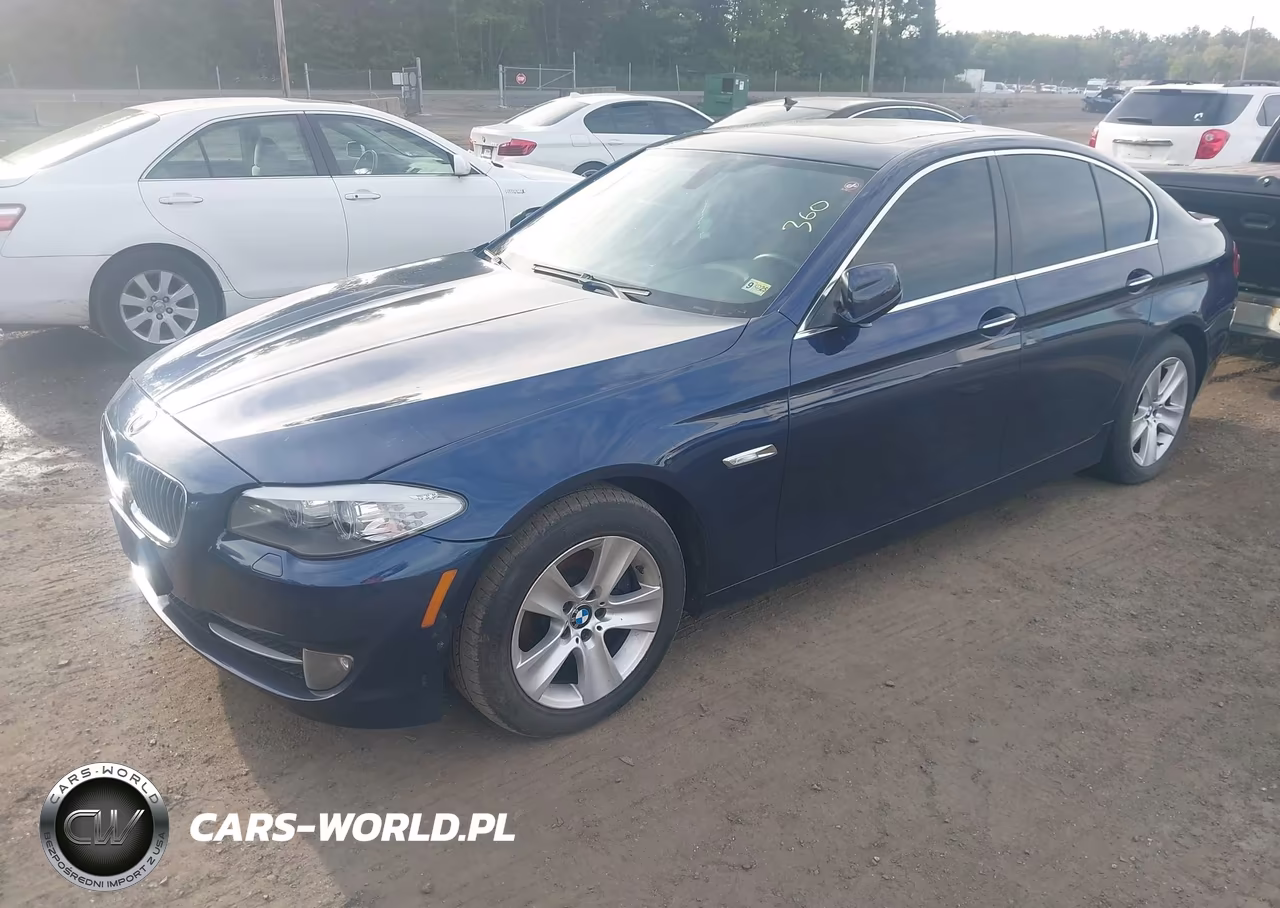 2013 BMW 528I xDrive VIN:WBAXH5C55DDW12136 - 2