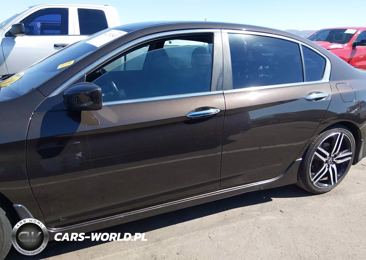 2016 Honda Accord Sport VIN:1HGCR2F50GA103099 - 14
