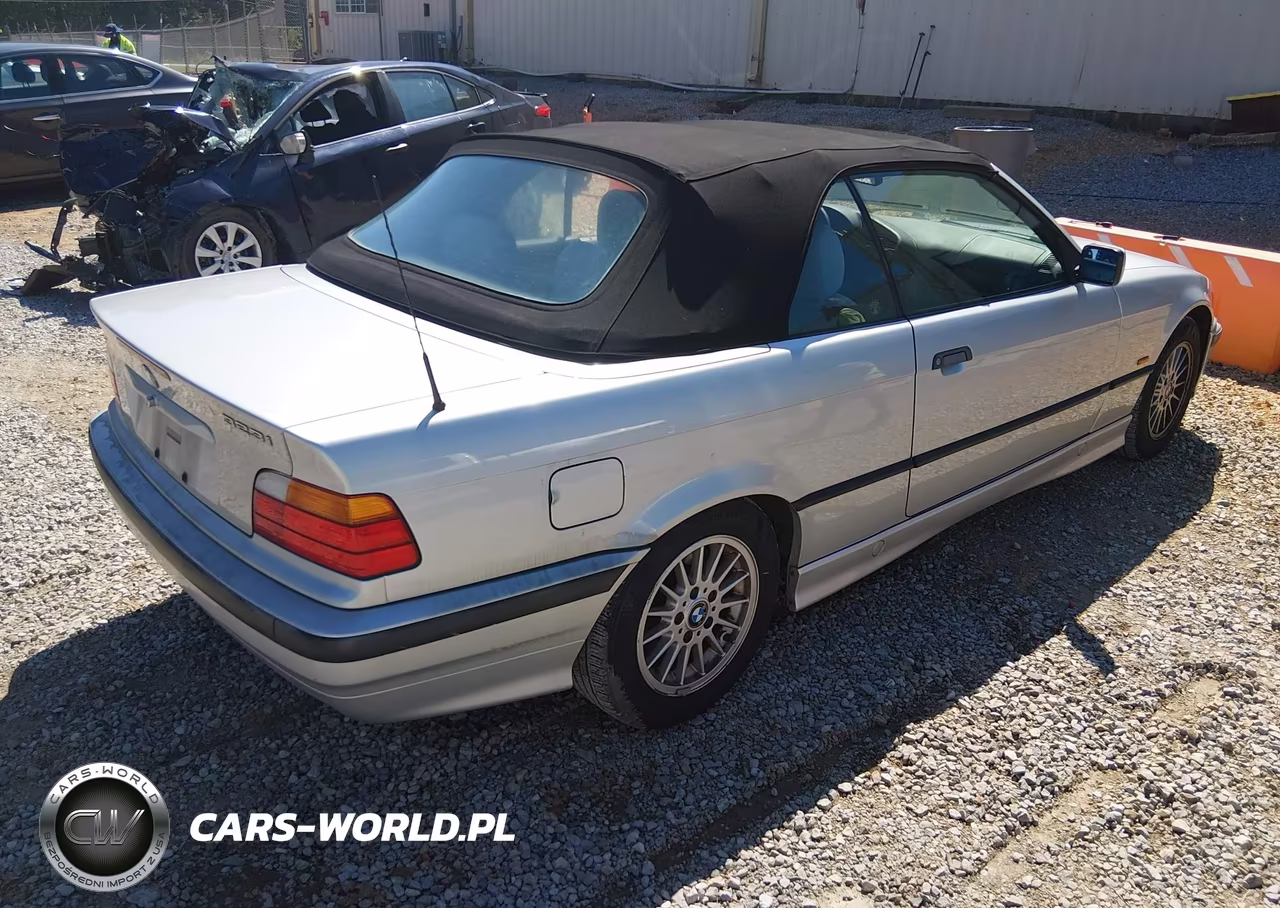 1999 BMW 323Ic VIN:WBABJ8331XEM23769 - 4
