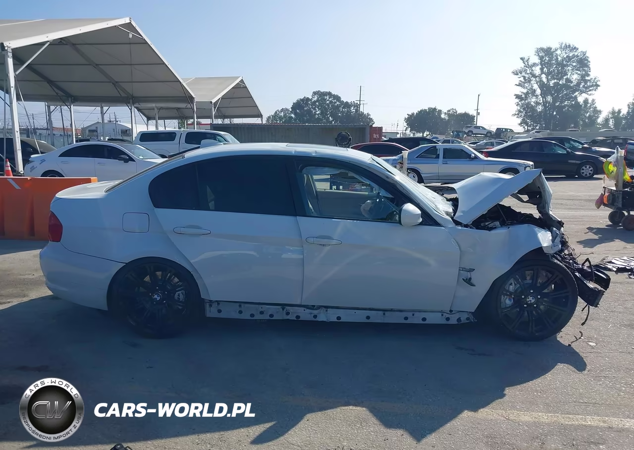 2011 BMW 335I VIN:WBAPM5C57BE576730 - 12