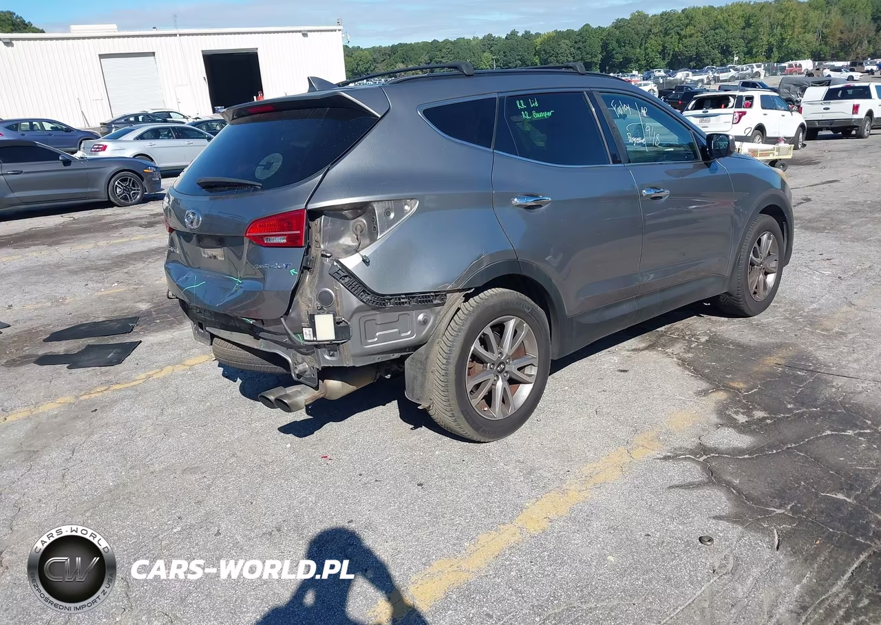 2016 Hyundai Santa Fe Sport 2.0L Turbo VIN:5XYZU3LA9GG320679 - 4