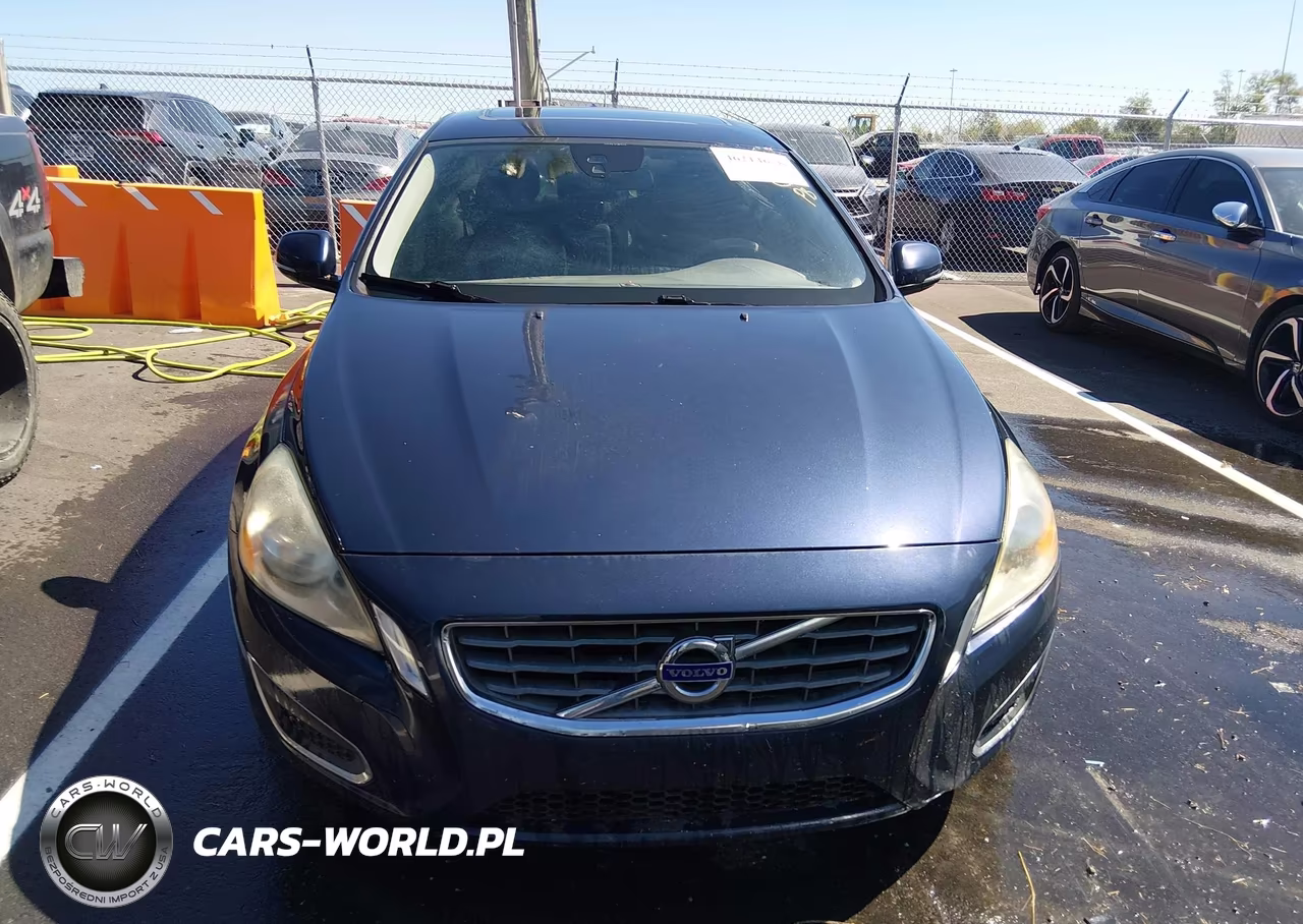 2012 Volvo S60 T5 VIN:YV1622FS7C2083017 - 12