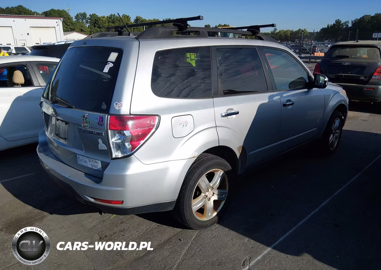 2010 Subaru Forester 2.5X Premium VIN:JF2SH6CC0AH796036 - 4