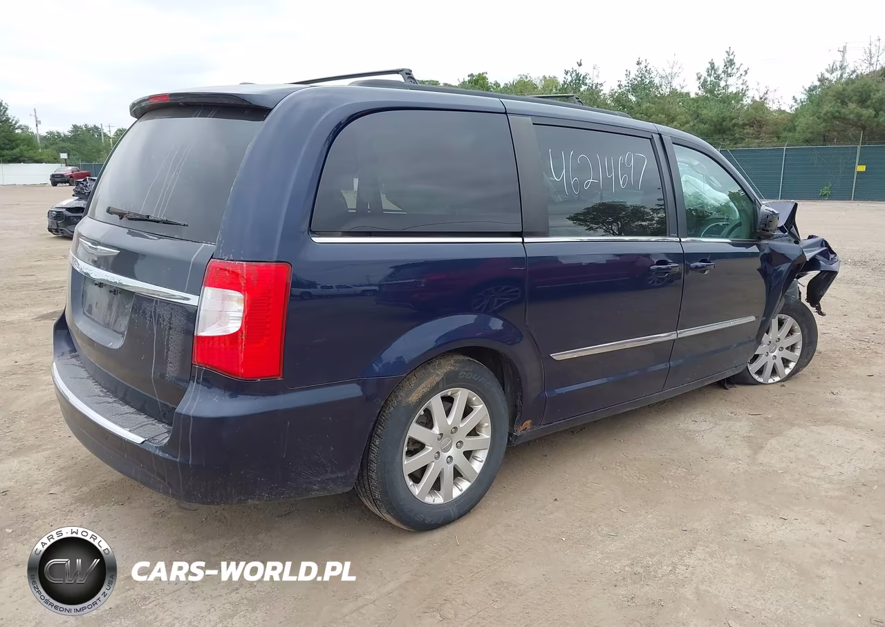 2013 Chrysler Town & Country Touring VIN:2C4RC1BG4DR540591 - 4