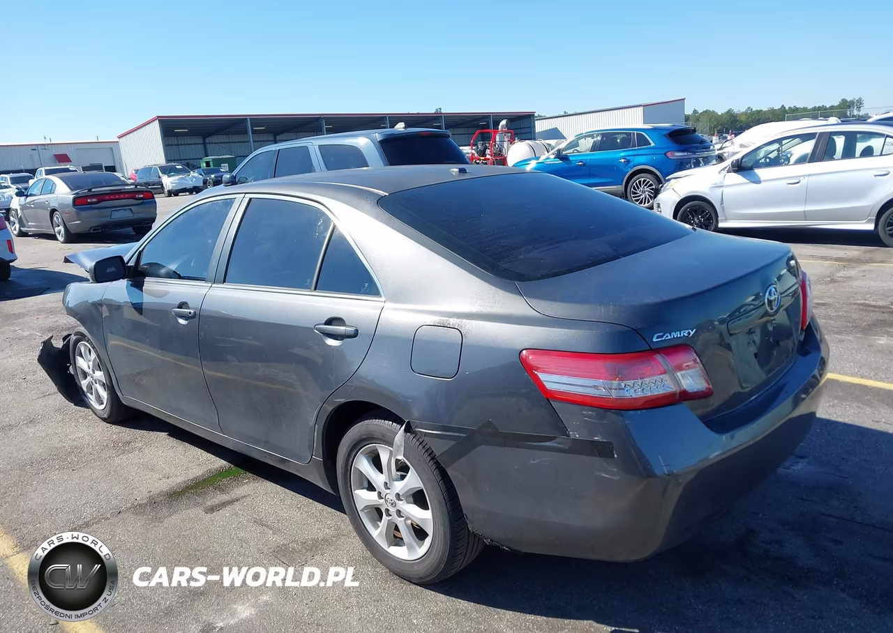 2011 Toyota Camry Le VIN:4T1BF3EK9BU657826 - 3