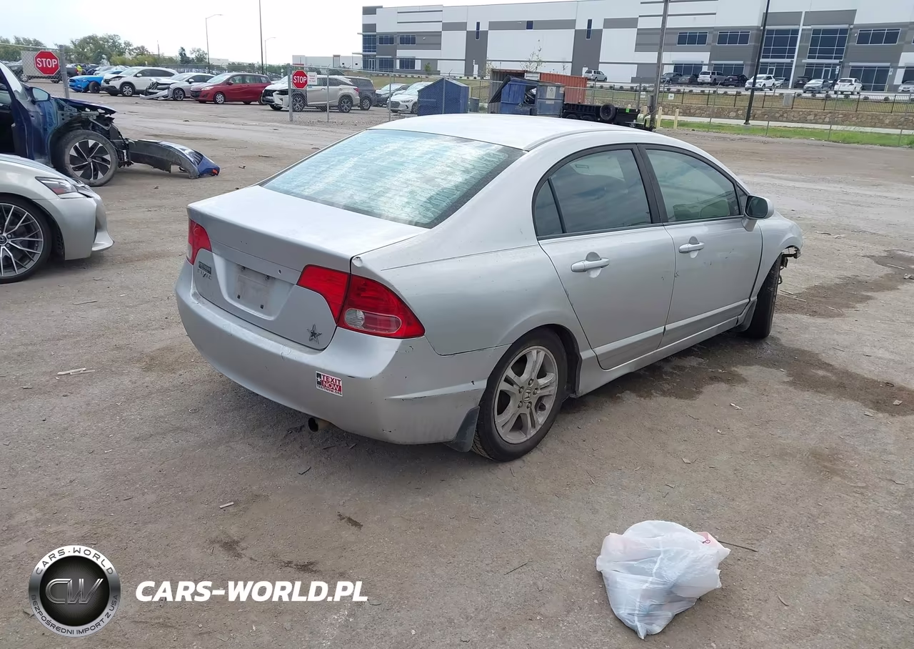 2008 Honda Civic Lx VIN:1HGFA16598L046163 - 4