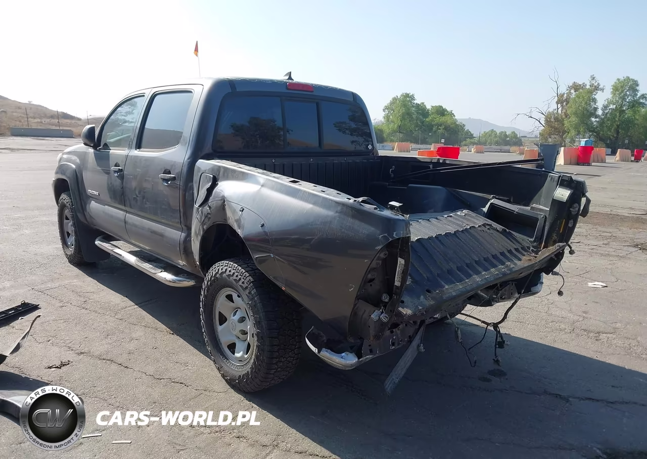 2012 Toyota Tacoma Double Cab VIN:5TFJX4GN1CX010525 - 3